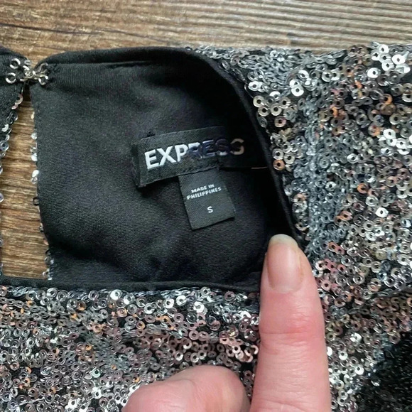EXPRESS black & silver sequin bodysuit thong size S party cocktail Y2K sexy EUC - Picture 5 of 9